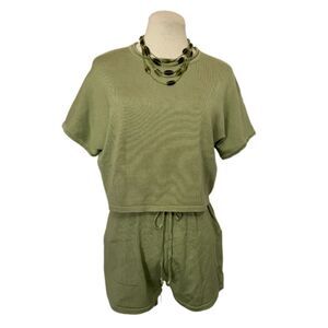 Zesica Sage Green Knit Shorts & Crop Top Set Size XS